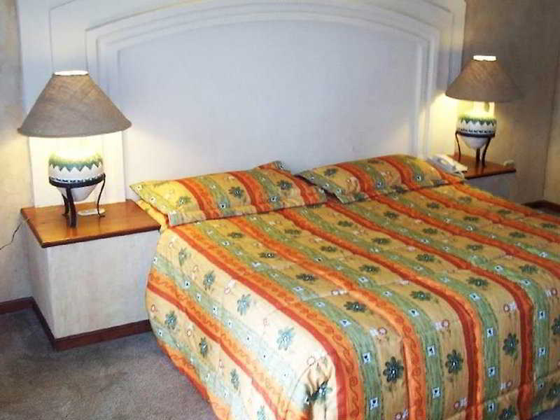 סנטיאגו Hotel Hacienda Cola Del Caballo מראה חיצוני תמונה